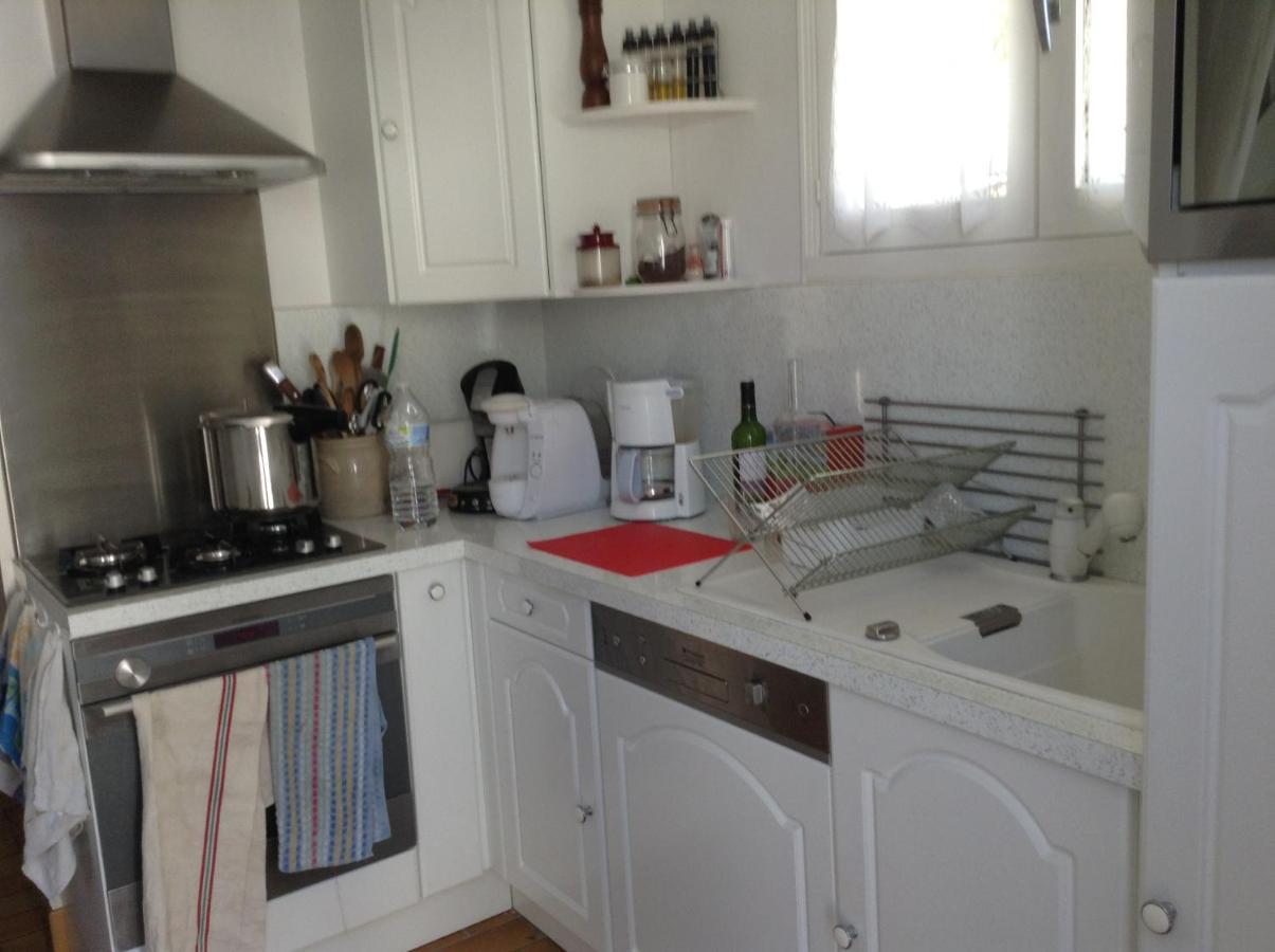 Charmante Petite Maison Typique Royan Juillet Location Minimum 7 Jours Pas De Court Sejour Saint-Georges-de-Didonne Bagian luar foto